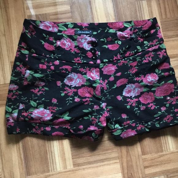 Pants - Pink Floral Shorts Pants - Pink Floral Shorts